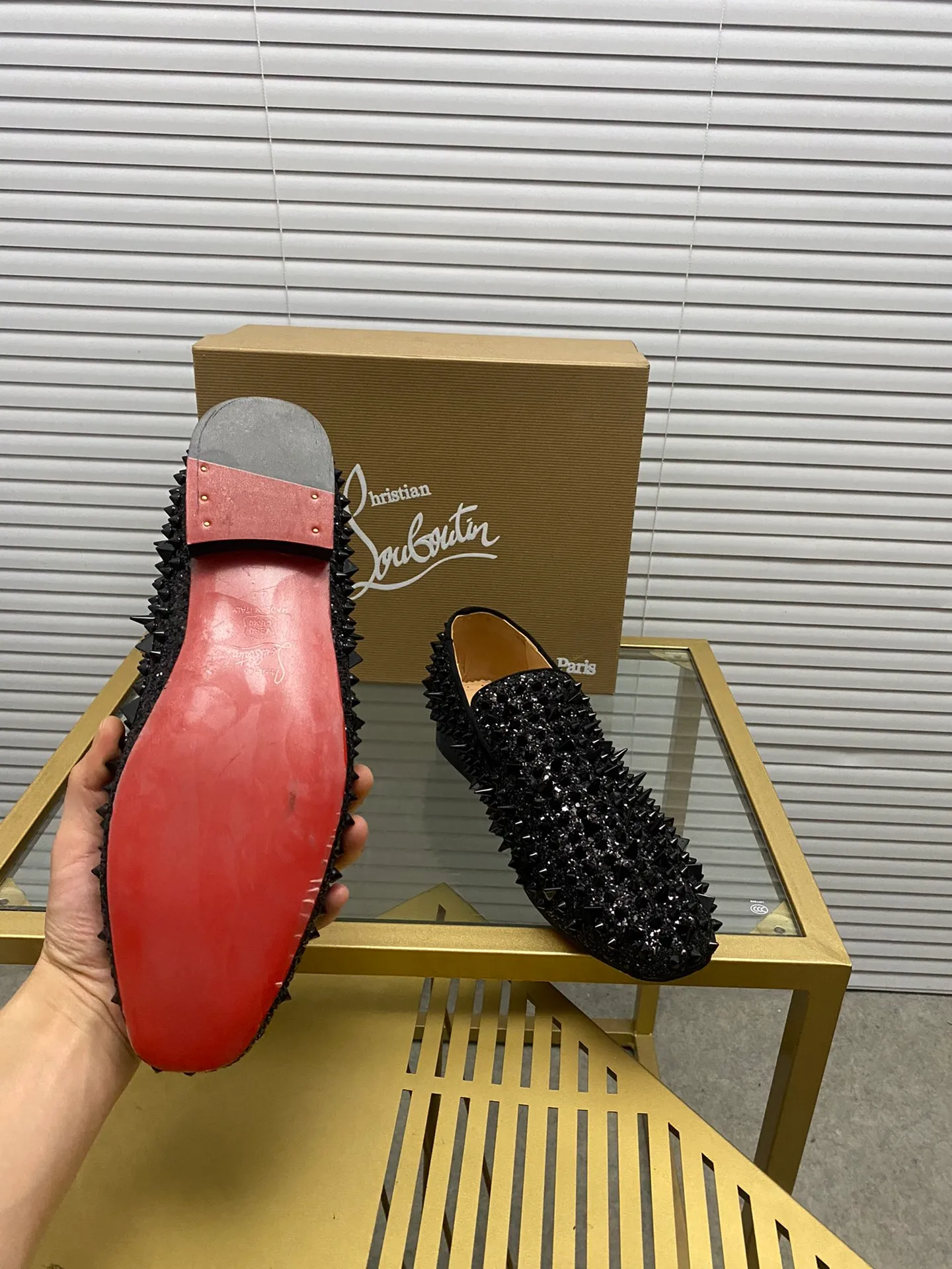 (Customized model) Ex-factory price is 540. christian louboutin (CL red sole shoes) counter series, casual sneakers for couples 📢 📢 📢 Exclusive hot style release 🎈🎈💪 Movable latex feet 👻 Finished outsole line [Proud] 😝Female 35-40# Male 38#-46, global supply😝 [Top version]: Original imported genuine leather upper, top original leather lining, original molded TPU outsole, original 1:1 detail processing, original shoe last,